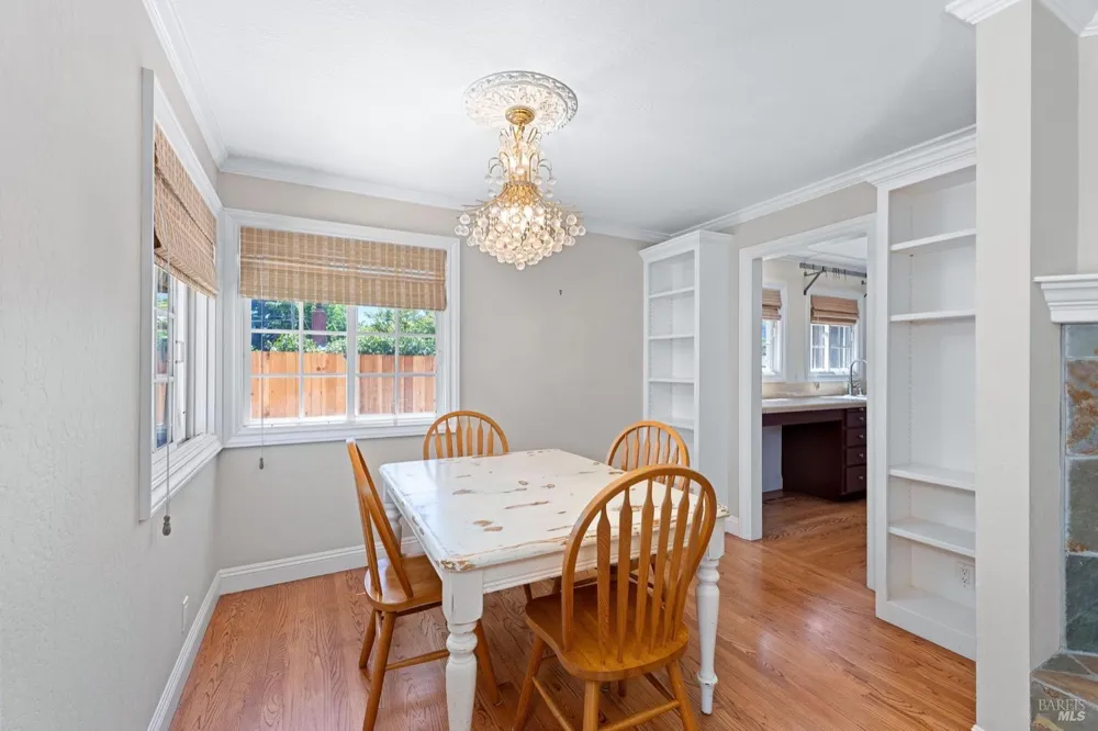 1040 Valley View Street St. Helena, CA 94574