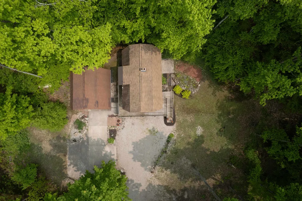 2481 S Schomberg Road Centerville Township, MI 49653