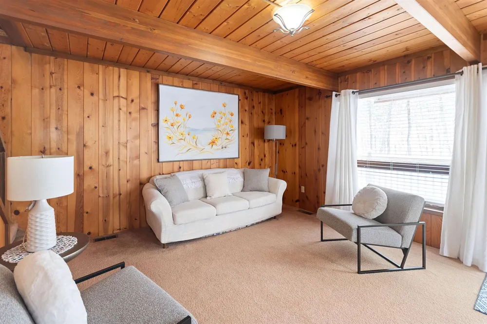 2481 S Schomberg Road Centerville Township, MI 49653