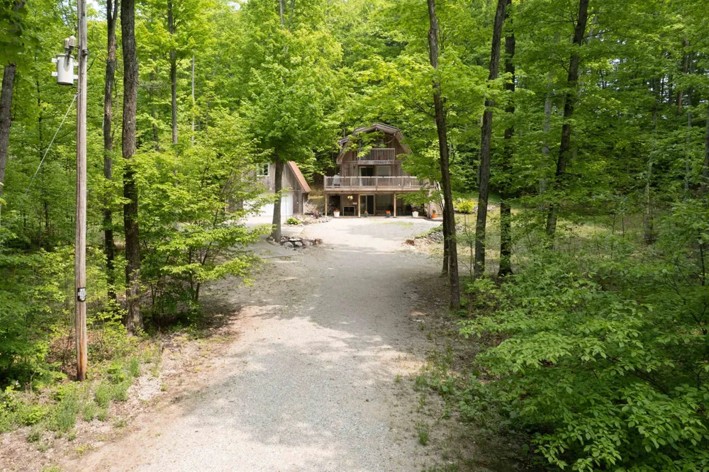2481 S Schomberg Road Centerville Township, MI 49653