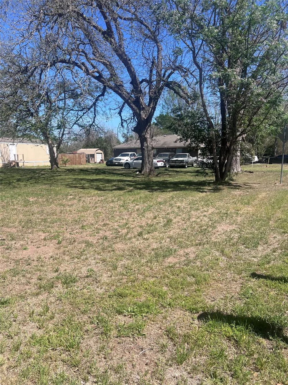 SE 2nd Street Smithville, TX 78957
