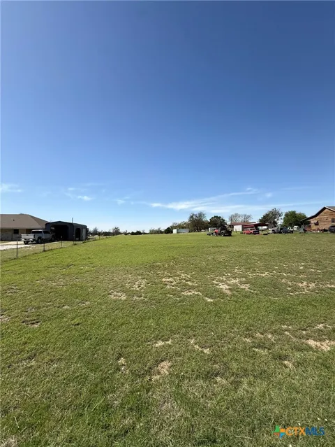 202 Wood Hollow