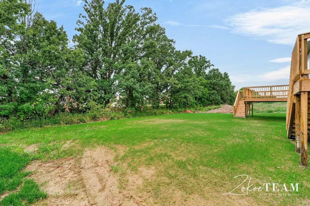 251 Hazelnut Drive Coopersville, MI 49404