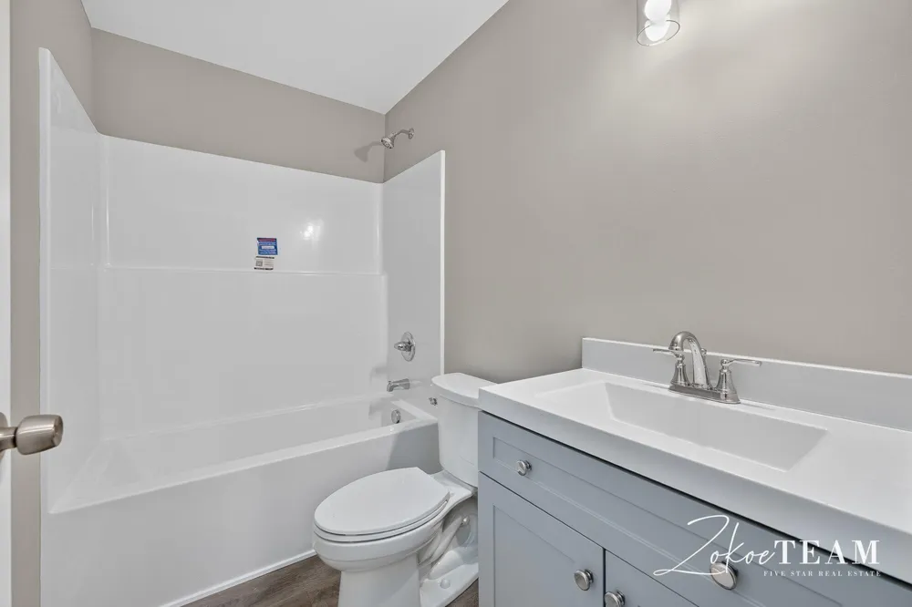 249 Hazelnut Drive Coopersville, MI 49404