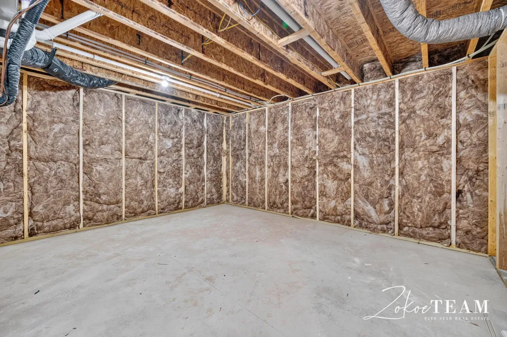 249 Hazelnut Drive Coopersville, MI 49404