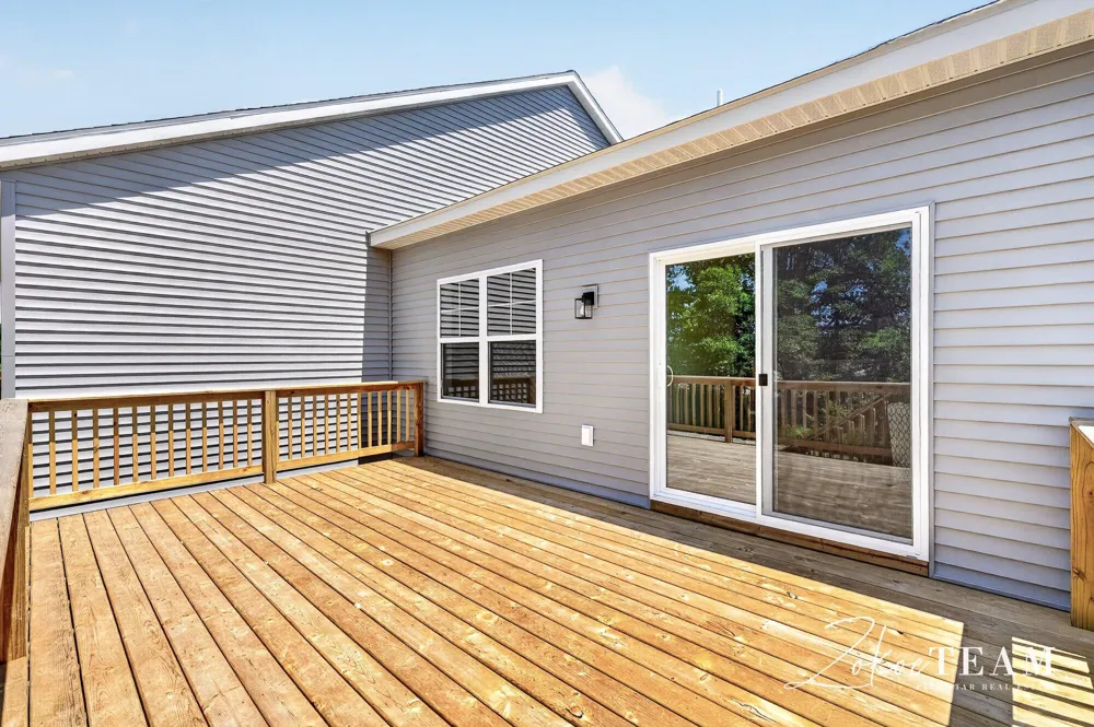 249 Hazelnut Drive Coopersville, MI 49404