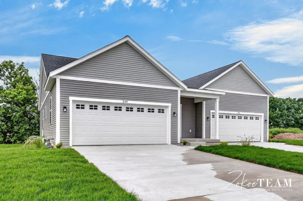 249 Hazelnut Drive Coopersville, MI 49404