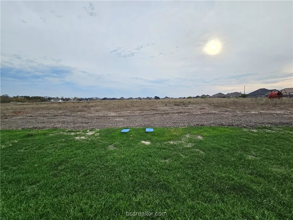 2823 Captain Drive Bryan, TX 77808