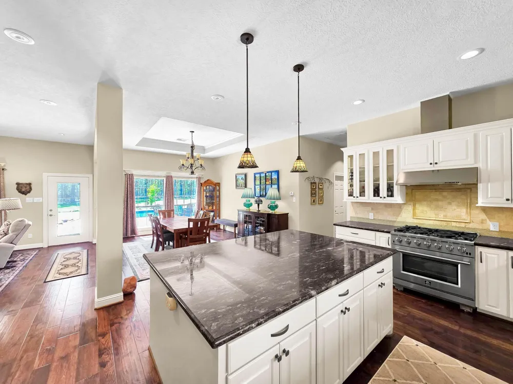 531 County Road 641 Dayton, TX 77535