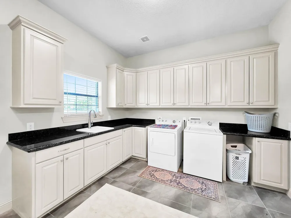 531 County Road 641 Dayton, TX 77535