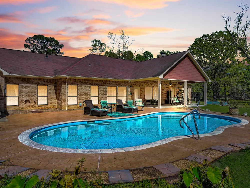 531 County Road 641 Dayton, TX 77535