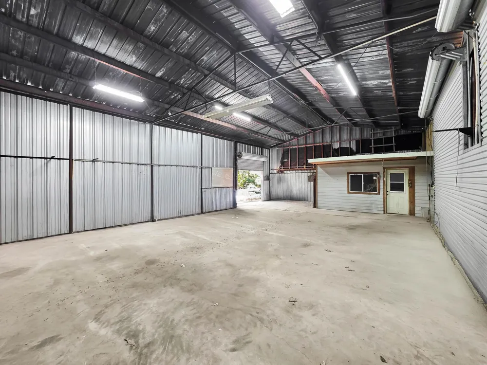 531 County Road 641 Dayton, TX 77535