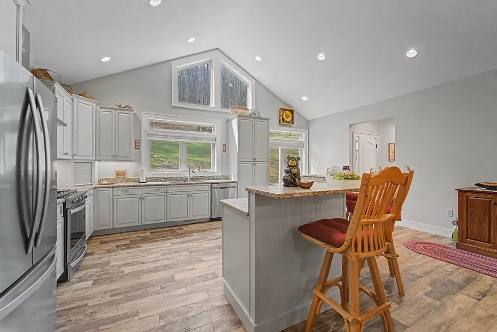 High Grove Parkway Whittier, NC 28789