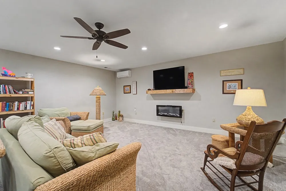 High Grove Parkway Whittier, NC 28789