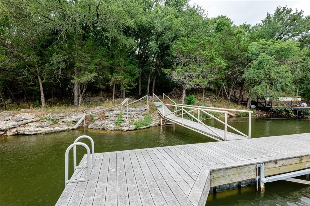 1131 Brackeen Drive Graford, TX 76449