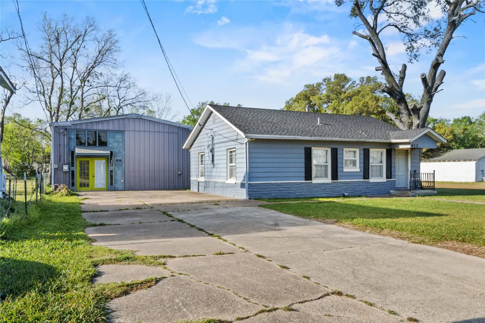 612 Poplar Street Teague, TX 75860