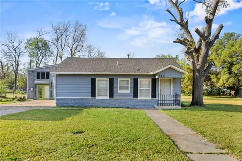612 Poplar Street