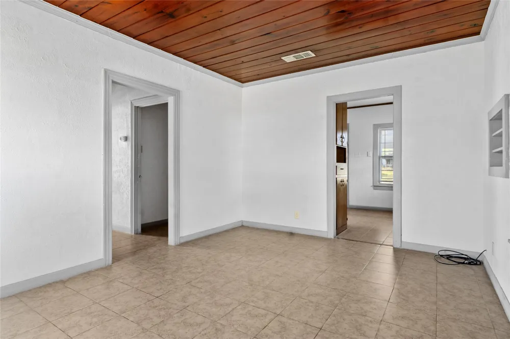 612 Poplar Street Teague, TX 75860