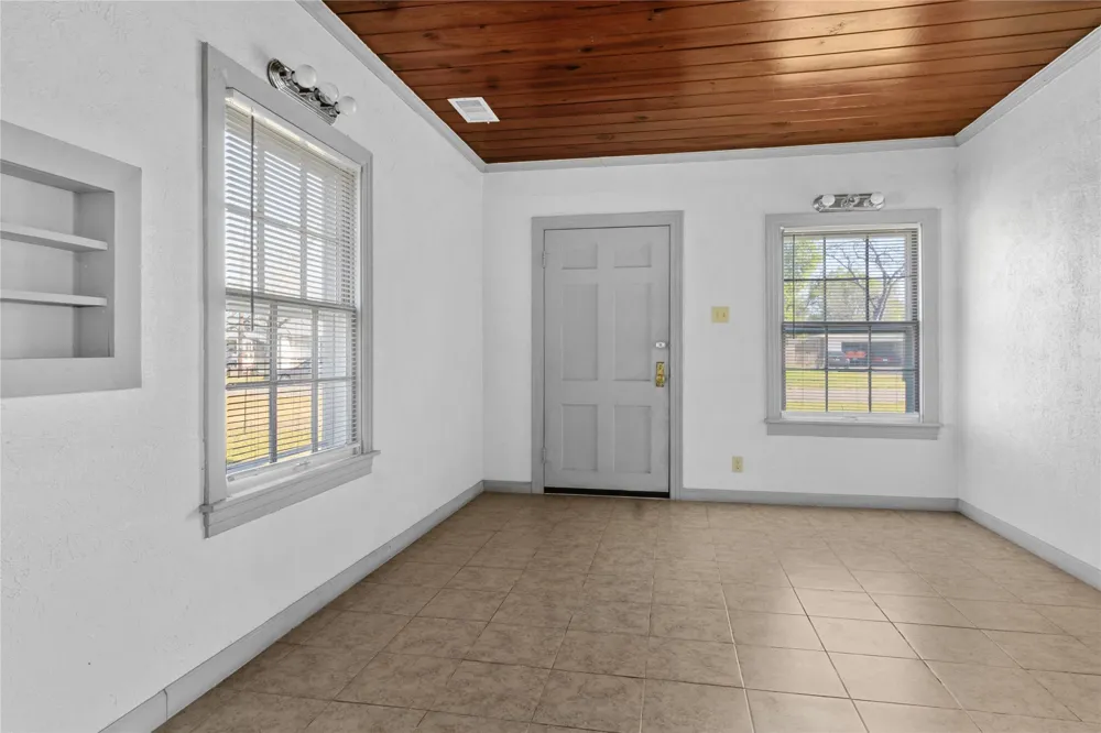 612 Poplar Street Teague, TX 75860