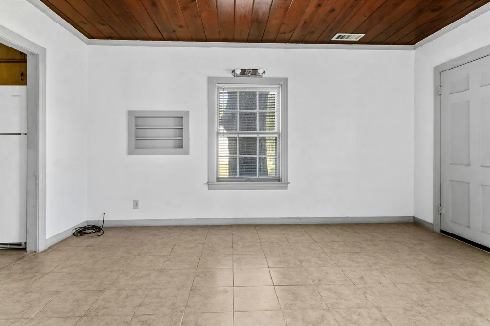 612 Poplar Street Teague, TX 75860