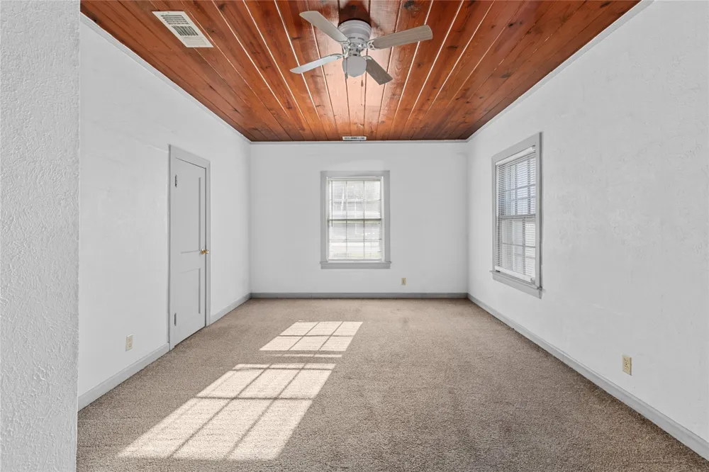 612 Poplar Street Teague, TX 75860