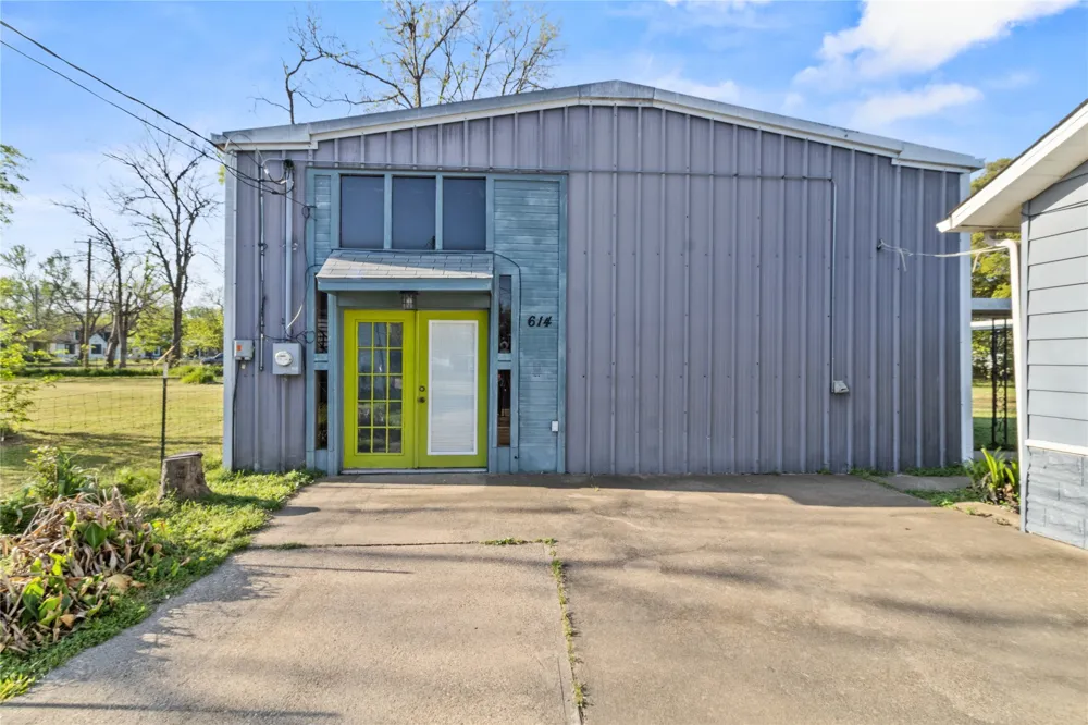 612 Poplar Street Teague, TX 75860