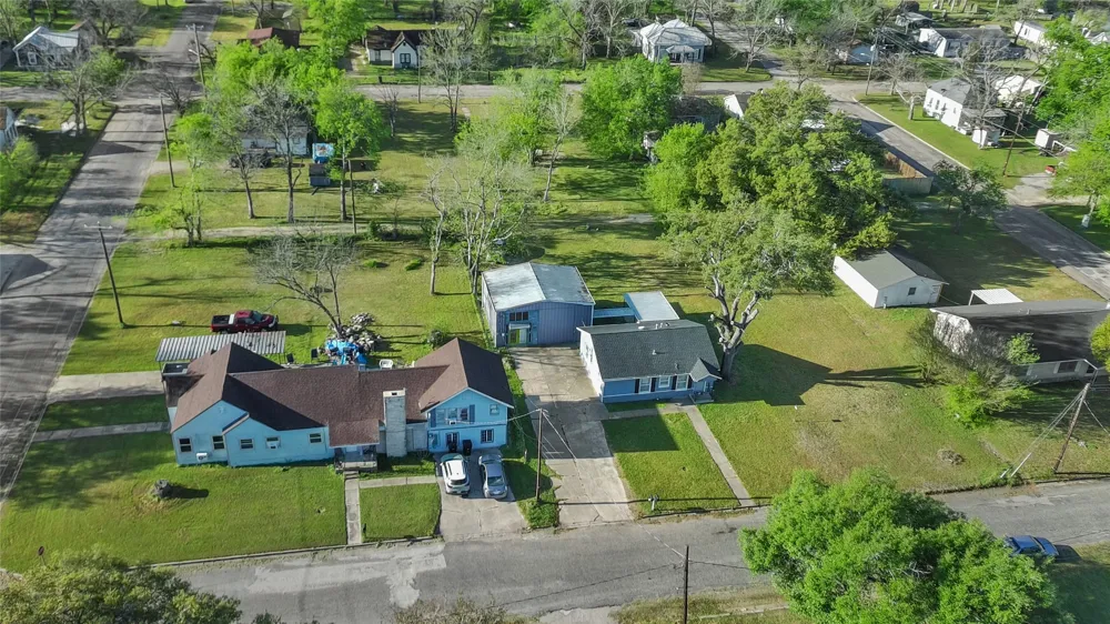 612 Poplar Street Teague, TX 75860