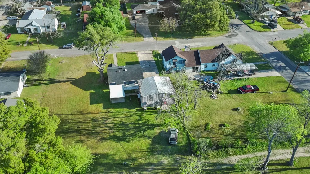 612 Poplar Street Teague, TX 75860