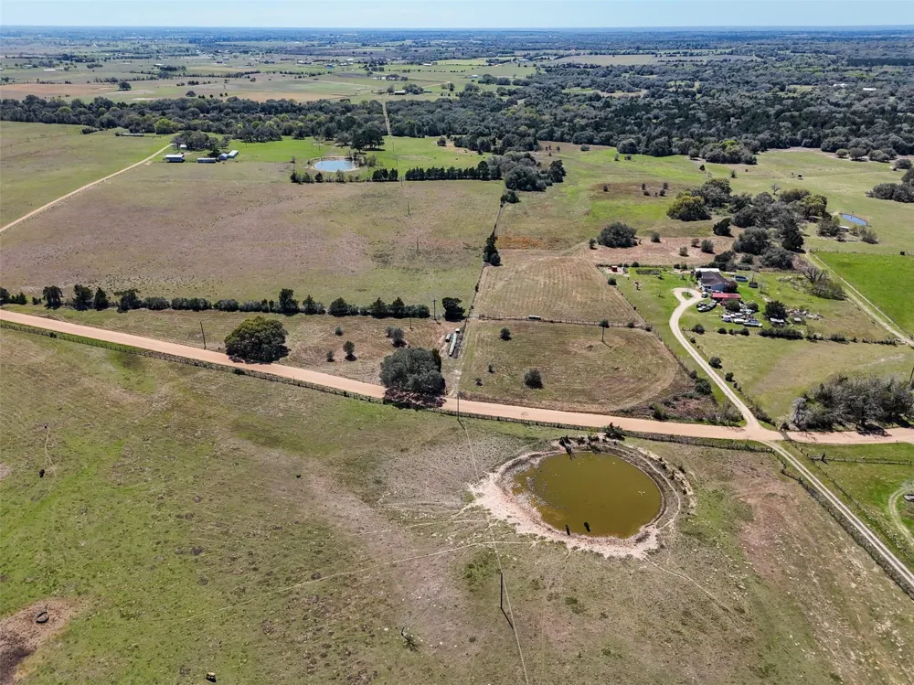 1 Reitz Quinn Road Cat Spring, TX 78933