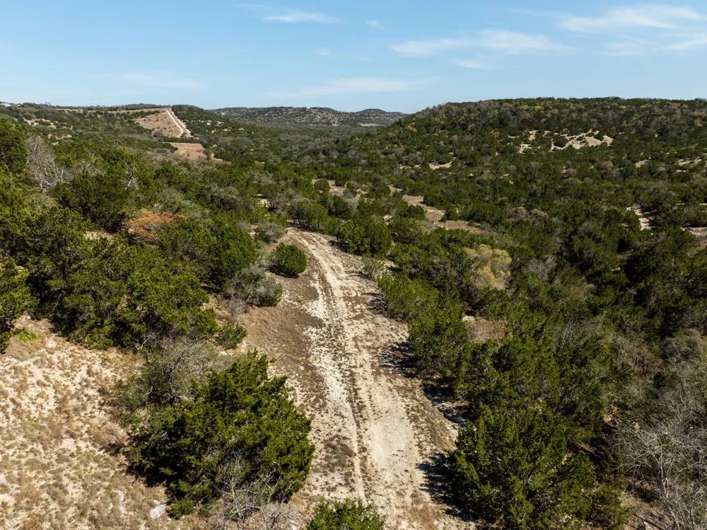 1716 Sanctuary Lane Blanco, TX 78606