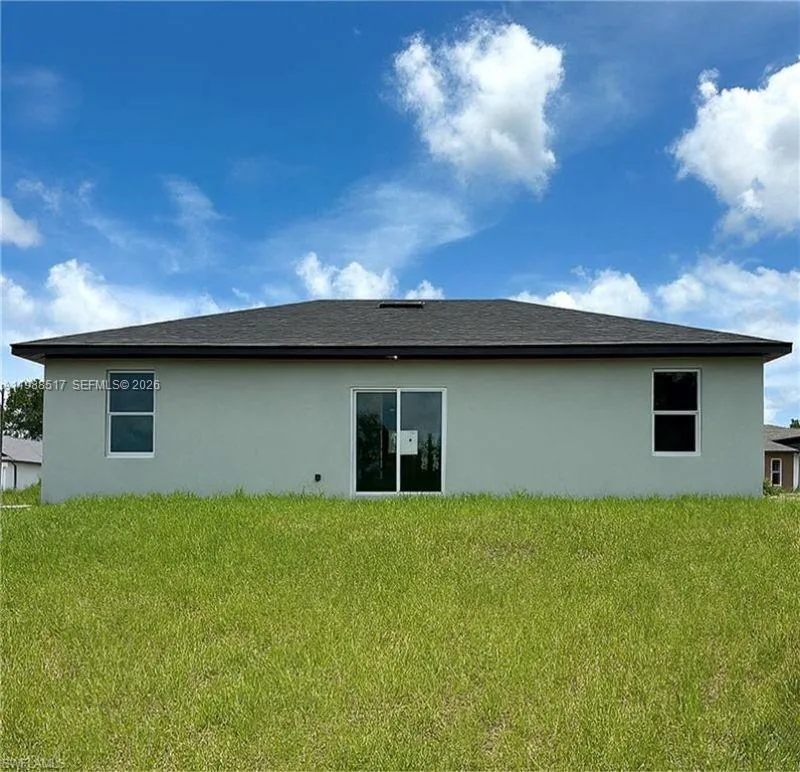 816 Palomino Lehigh Acres, FL 33974