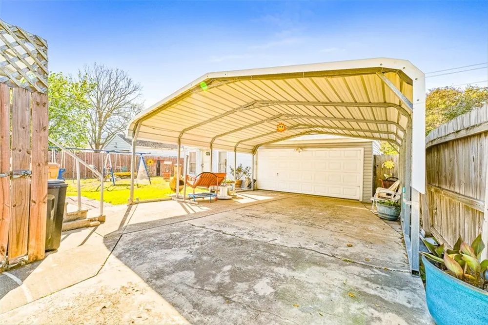 417 Fairmont Drive Corpus Christi, TX 78408