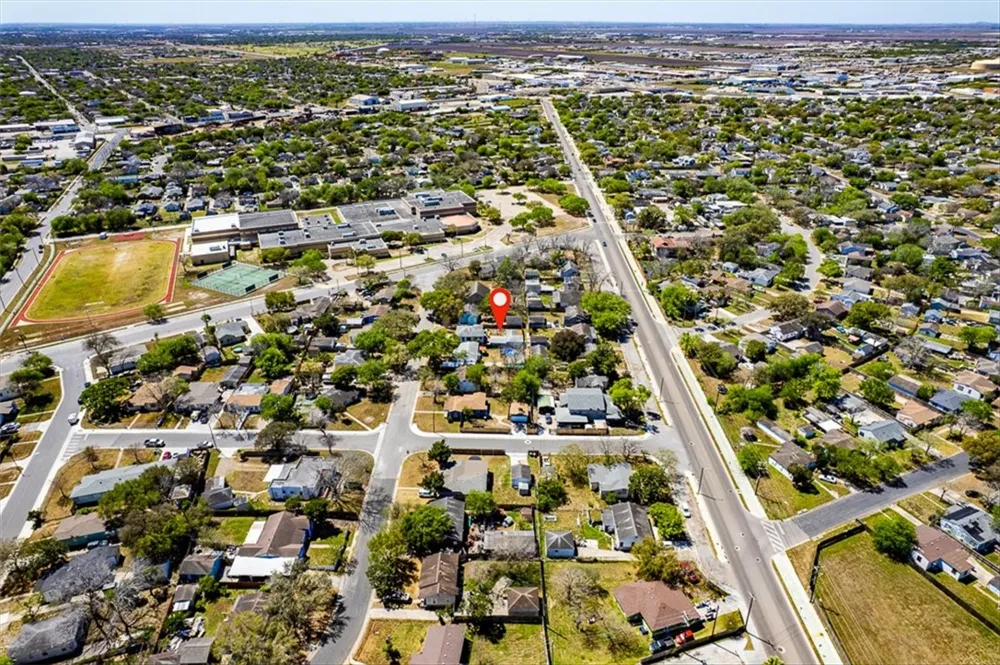 417 Fairmont Drive Corpus Christi, TX 78408