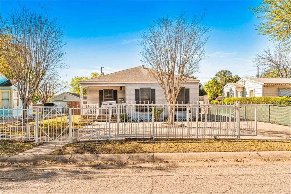 417 Fairmont Drive Corpus Christi, TX 78408