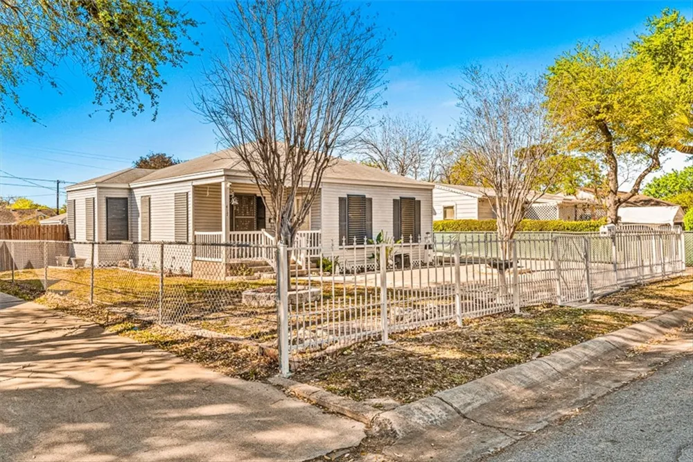 417 Fairmont Drive Corpus Christi, TX 78408
