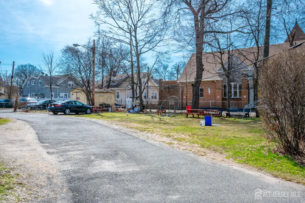 600 Central Avenue #04 Plainfield, NJ 07060