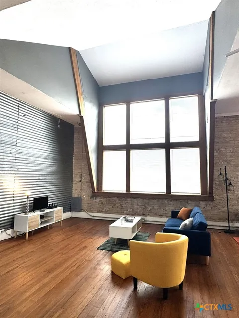 103 W Walnut Street #A