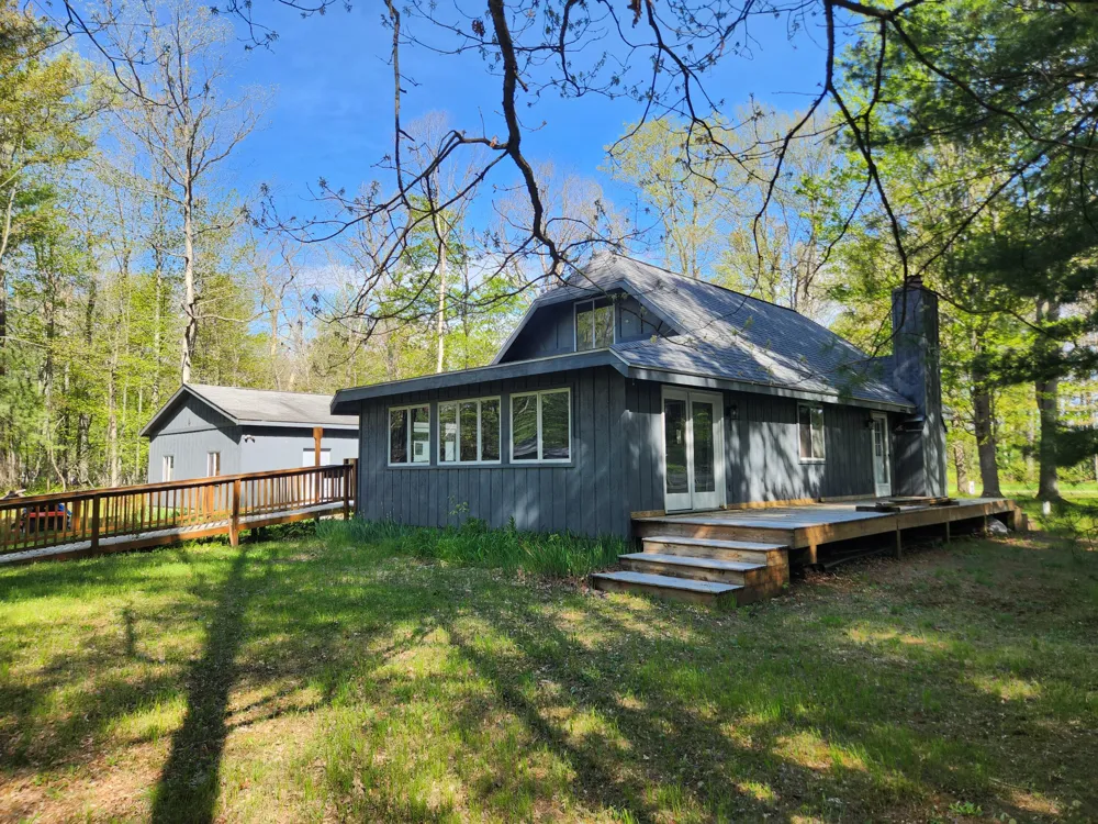 1041 Wolf Lake Drive Baldwin, MI 49304