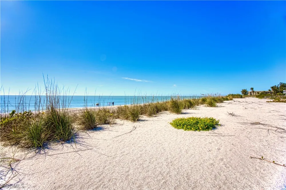 W Gulf Drive Sanibel, FL 33957