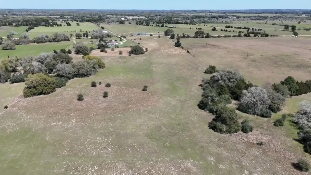 2 Reitz Quinn Road Cat Spring, TX 78933