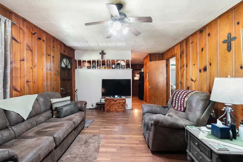 4958 TEXAS HIGHWAY 154 Cooper, TX 75432
