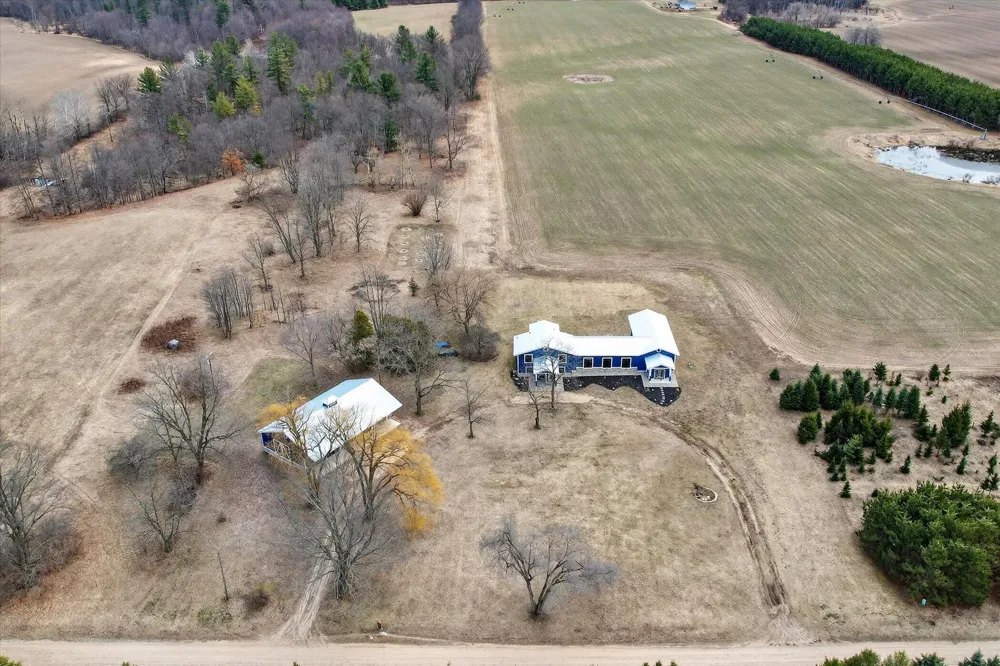 6130 Arbogast Road Winfield Township, MI 49329