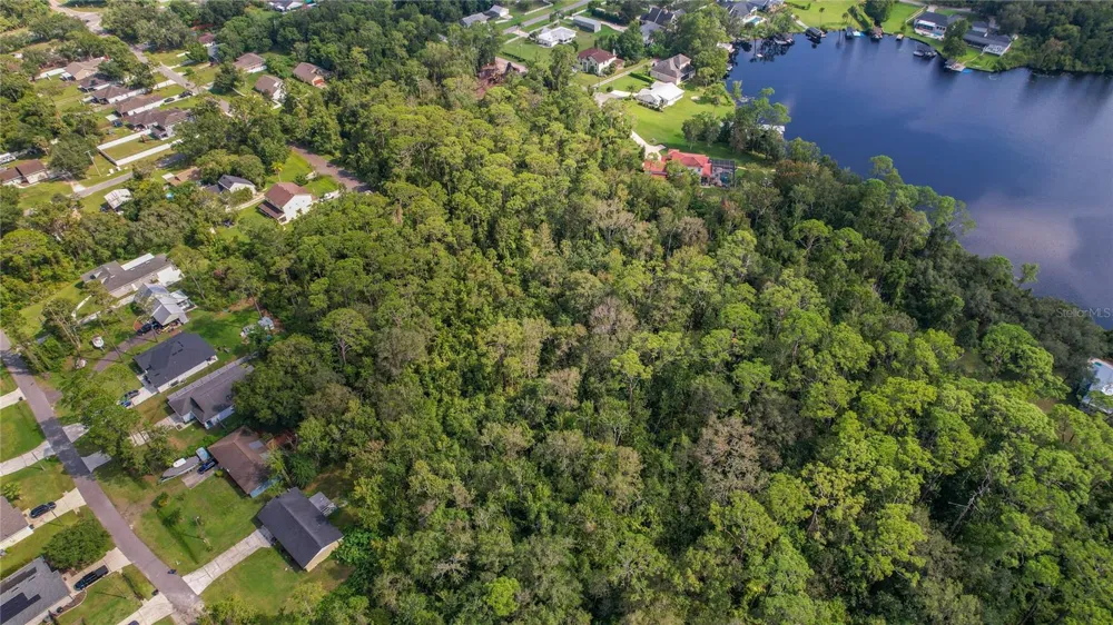 W 5TH STREET Chuluota, FL 32766