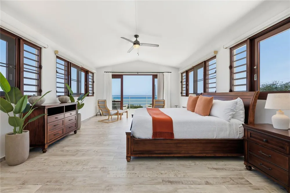 94 EL COCAL COUNTRY AND BEACH CLUB Yabucoa, PR 00767