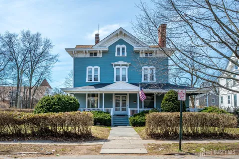 518 Central Avenue #22