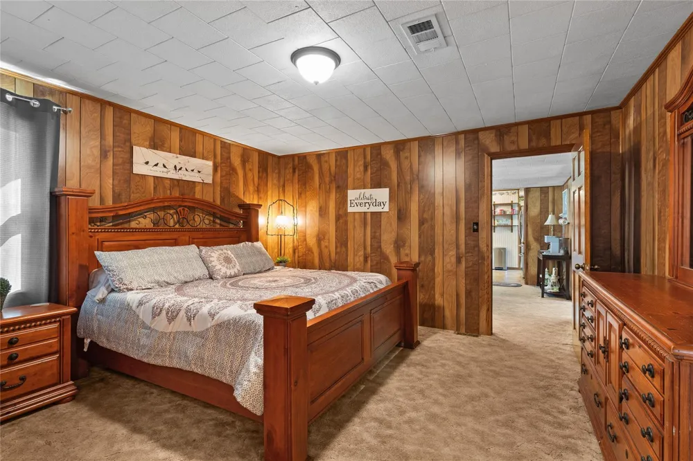 286 Lynwood Burkeville, TX 75932