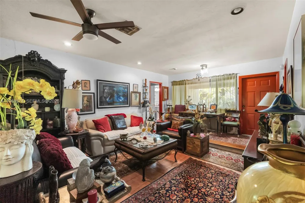 6005 SW 64th Pl South Miami, FL 33143