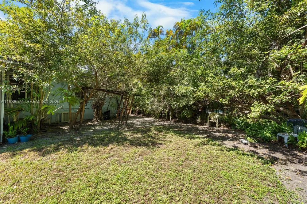 6005 SW 64th Pl South Miami, FL 33143