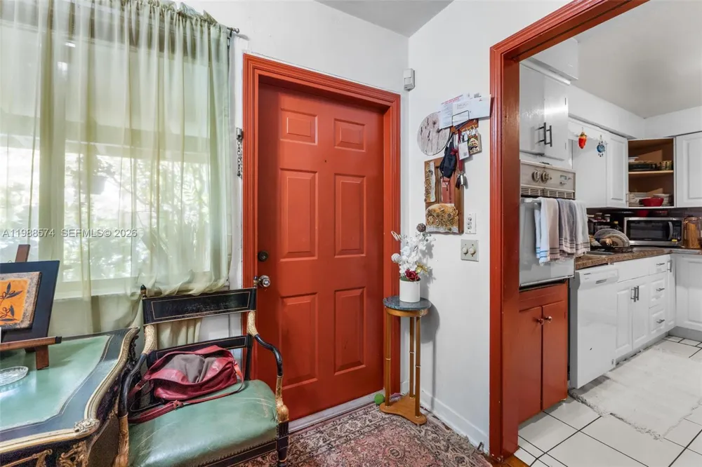 6005 SW 64th Pl South Miami, FL 33143