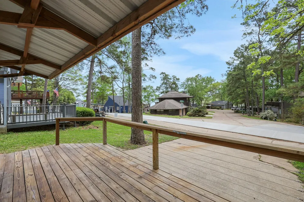 111 Harbour Row Drive Coldspring, TX 77331